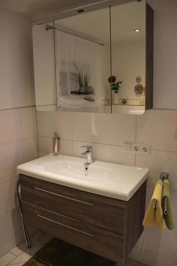 Haus Janssen-Wehrle Apartment Титизее-Нойщат Екстериор снимка